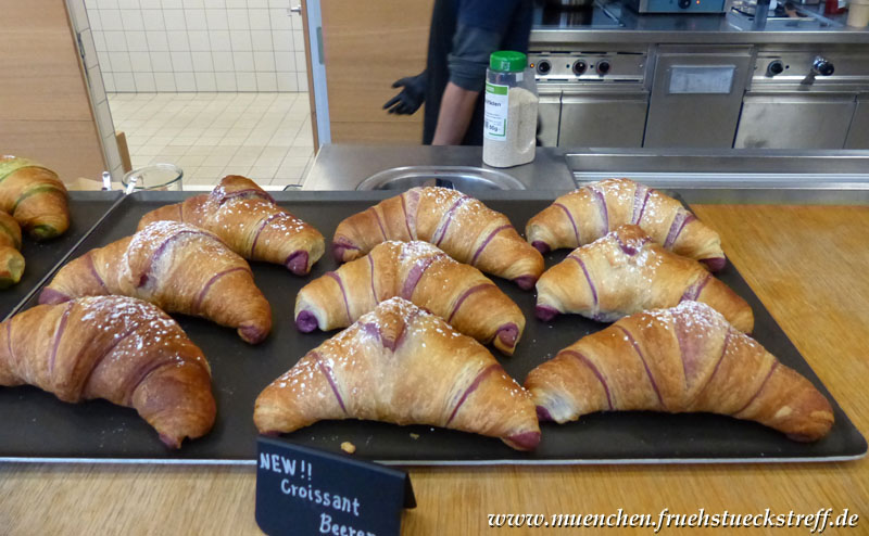 Beerencroissants.