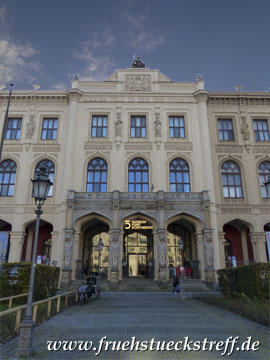 Café Misafir.